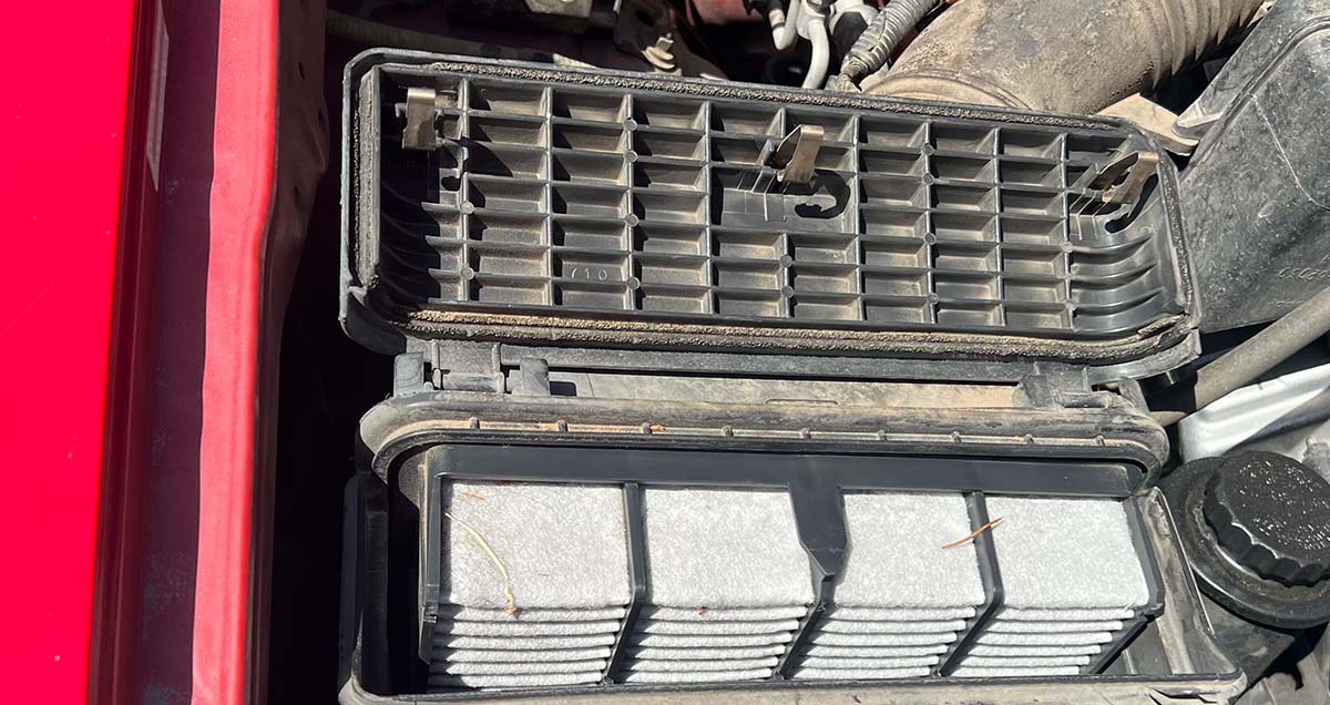 Truck air filter