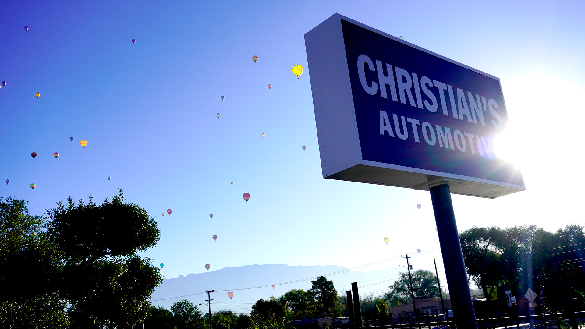 Christians-Balloons-2 Christians Automotive