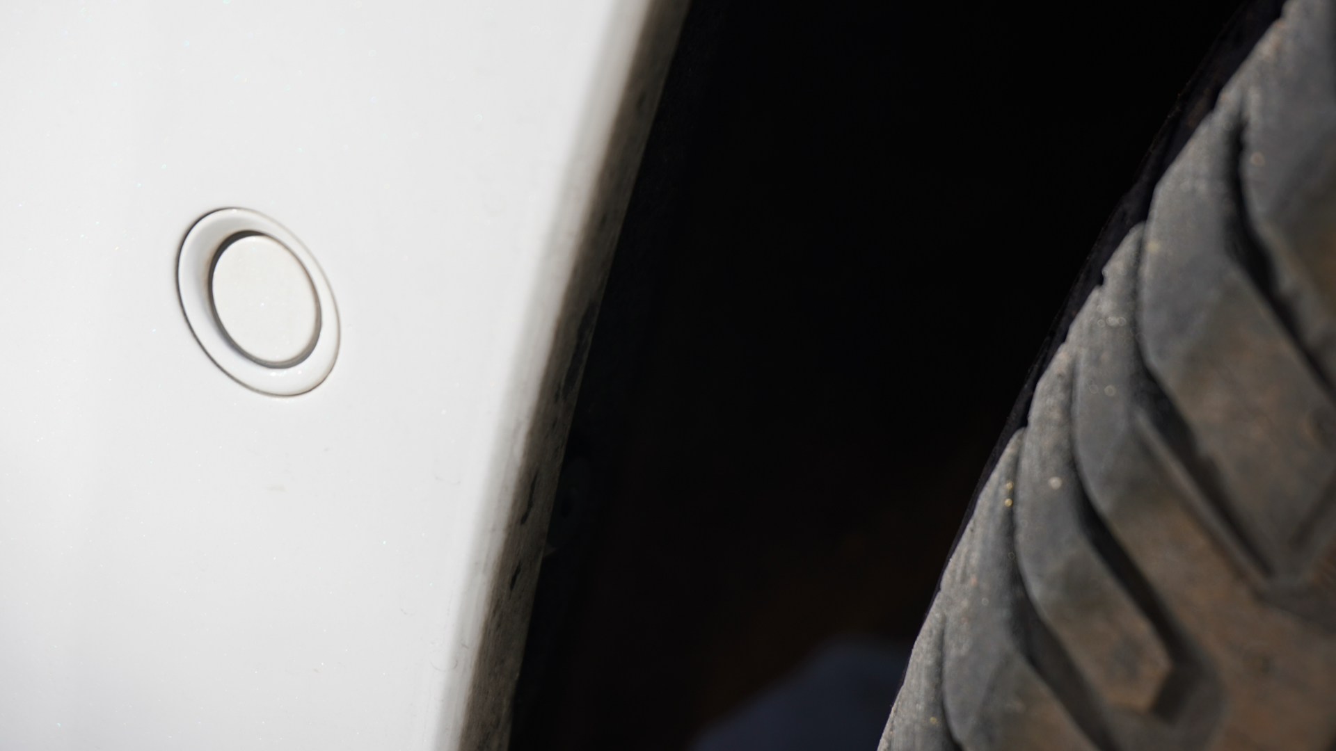 ADAS_PER7908 Sensors surround your vehicle