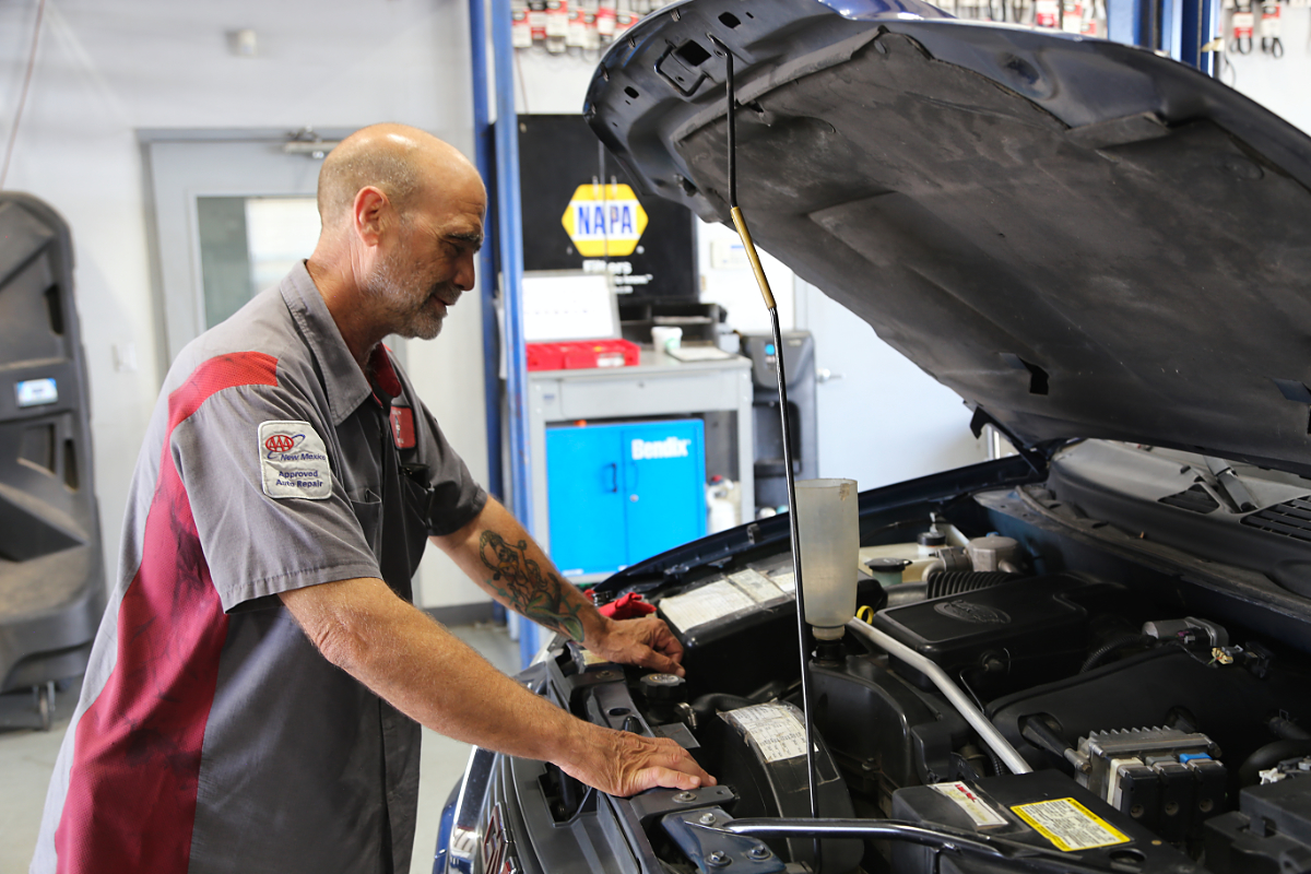 Richard under the hood